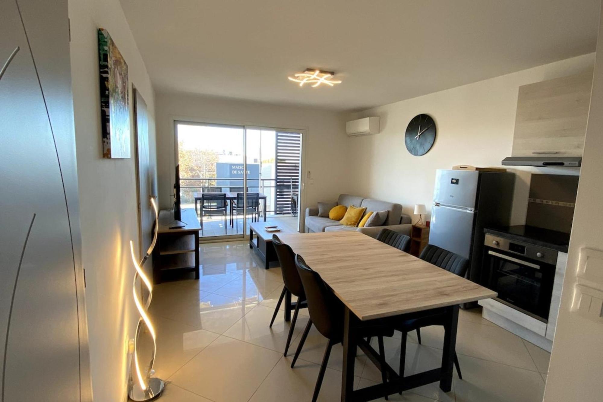 Halte A Ephyra - Appartement A Груиссан Экстерьер фото